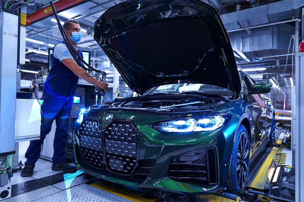 BMW-4-Series-Gran-Coupe-production-2.jpg